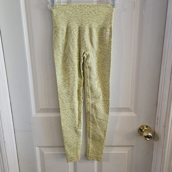 Gymshark Adapt Seamless Leggings Size Small Firefly Yellow - Picture 1 of 7